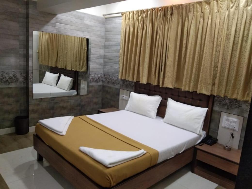 Hotel Royal Residency Bombay Exterior foto